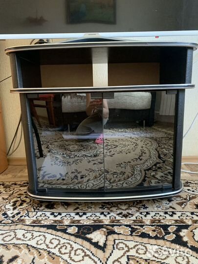 Тумба под телевизор