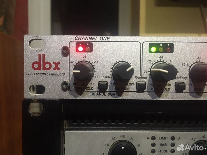 Компрессор лимитер гейт DBX 166XS