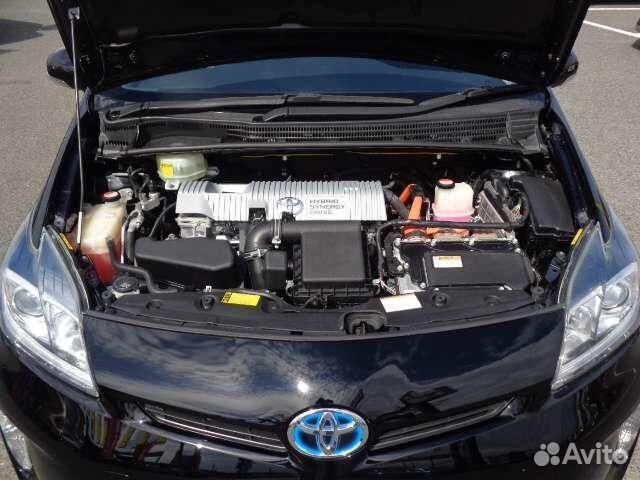 Toyota Prius 1.8 AT, 2015, 86 585 км