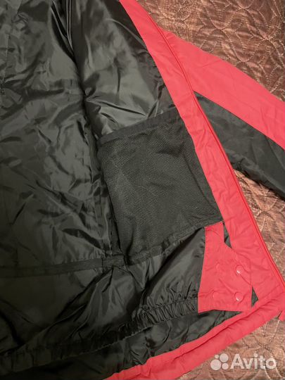 Куртка женская горнолыжная