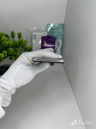 iPhone Xs, 256 ГБ