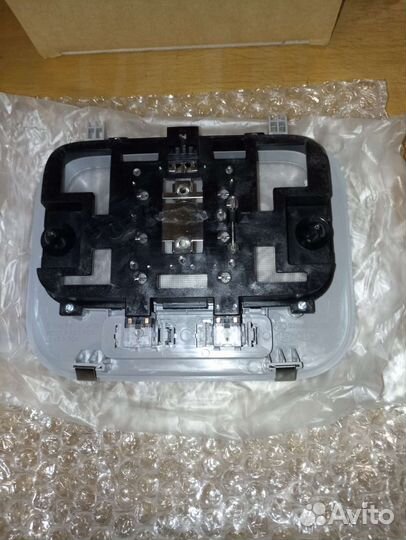 Плафон салона Hyundai Grand Starex H1