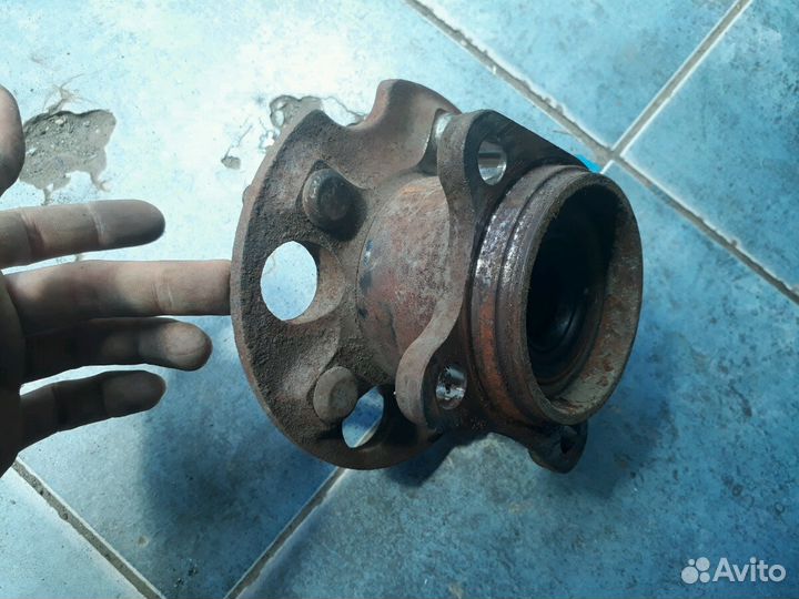 Ступица Lexus RX 350 Задняя левая Лексус