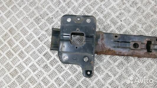 Усилитель бампера передний (кронштейн) KIA carens