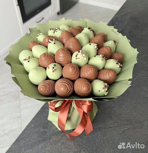 Букет из клубники в шоколаде