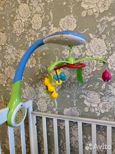 Мобиль на кроватку chicco