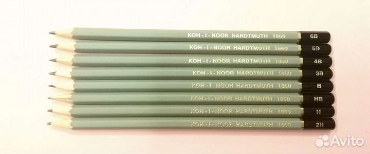 Карандаши чёрнографитные профессиональные (Чехия)