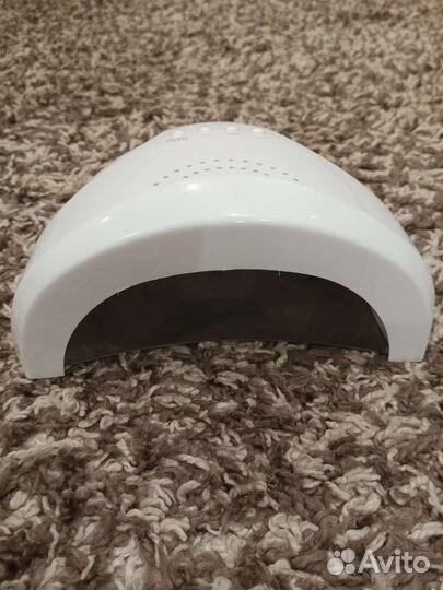 Маникюрная лампа для сушки