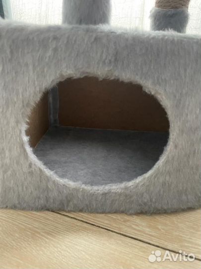 Домик для кошки с когтеточкой бу