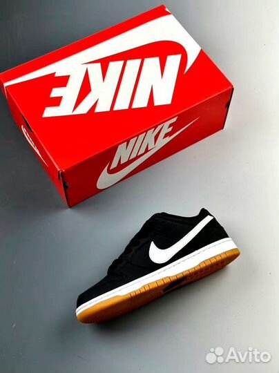 Кроссовки Nike Dunk SB Low pro iso 