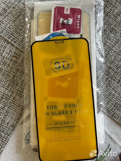 Защитное стекло iPhone 11
