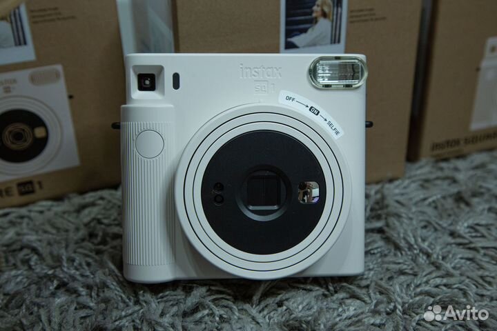 Instax square SQ1