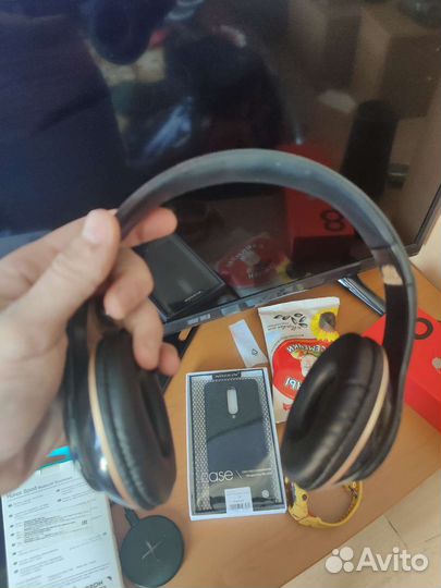 Беспроводные наушники