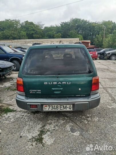 Subaru Forester SF по запчастям