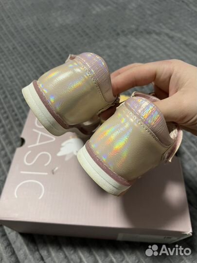 Сандалии для девочки 24 размер