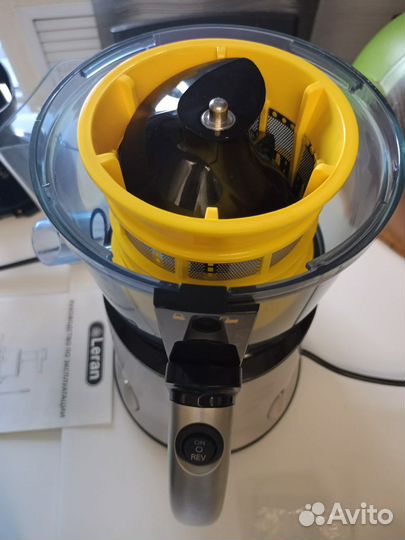 Соковыжималка шнековая Leran JE5616