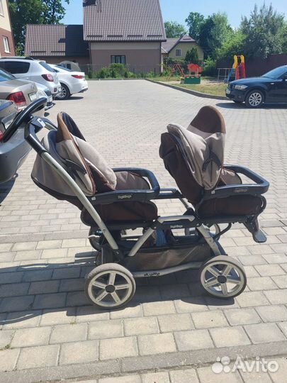 Коляска для двойни peg perego