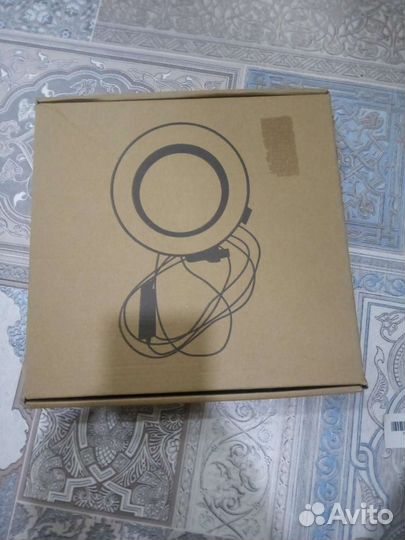 Кольцевая лампа 25 см