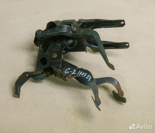 Педальный узел VW Golf 2