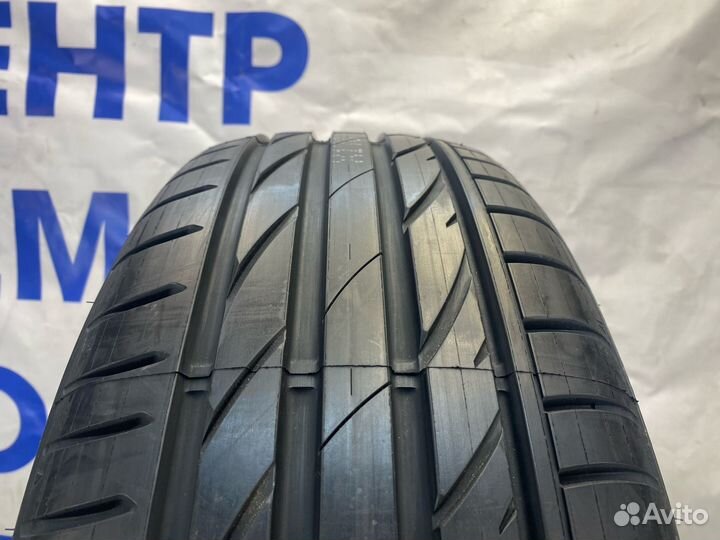 Maxxis Victra Sport VS5 235/45 R19 99Y