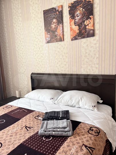 2-к. квартира, 58 м², 1/16 эт.