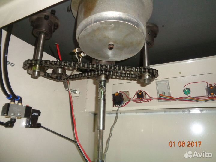 Кромкооблицовочный станок криволинейный