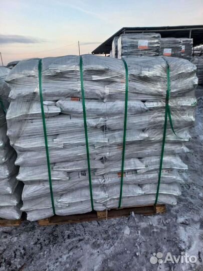 Уголь бурый в мешках