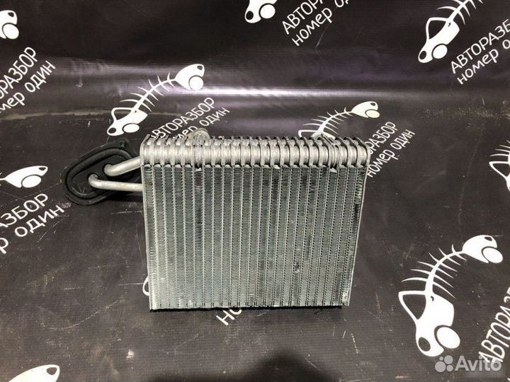 Радиатор кондиционера в печку Mercedes Slk 350