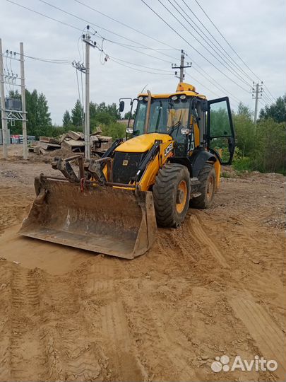 Услуги экскаватора-погрузчика, аренда трактора JCB