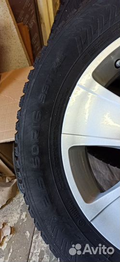 Nokian Tyres Hakkapeliitta 8 215/60 R16