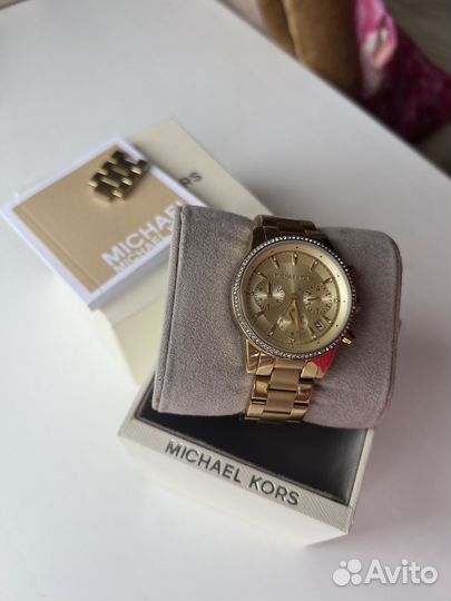 Часы Michael-kors