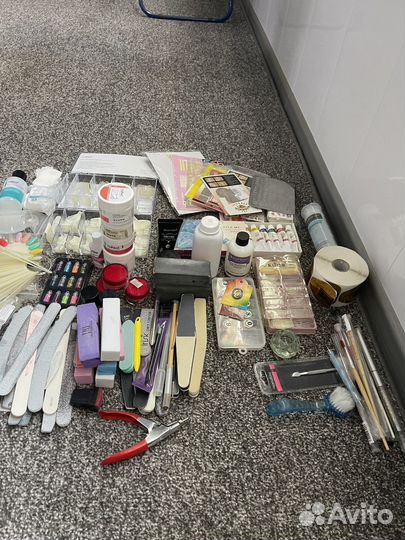 Набор гель лаков баз и гелей для маникюра