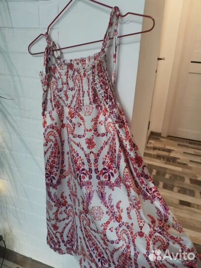 Платье - сарафан в цветочек. 44-42