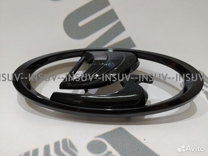 Эмблема LADA на решетку радиатор Урбан.черн.глянец