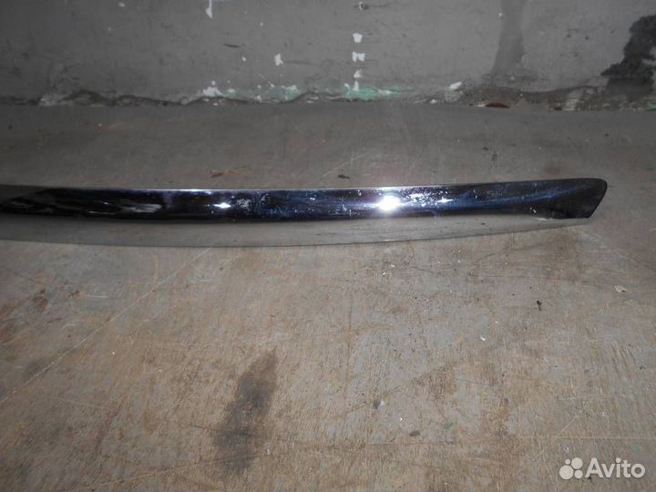 Молдинг капота от Ford Mondeo IV 2007-2015