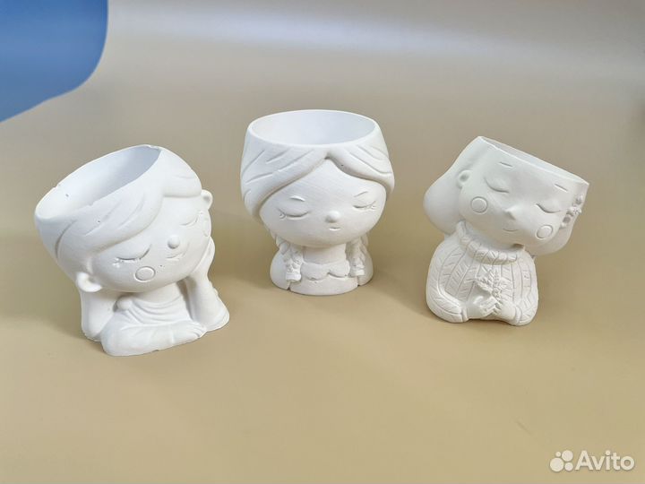 Гипсовые фигурки подставки девочки