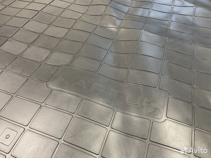 Оригинальный ковер багажника Renault Kaptur 4x4