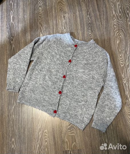 Кардиган серый новый пуговицы сердечки