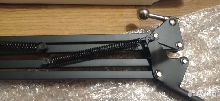 Пантограф для микрофона