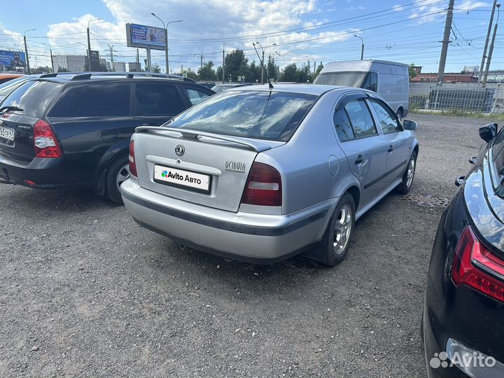 Skoda Octavia 1.6 AT, 1999, 316 000 км