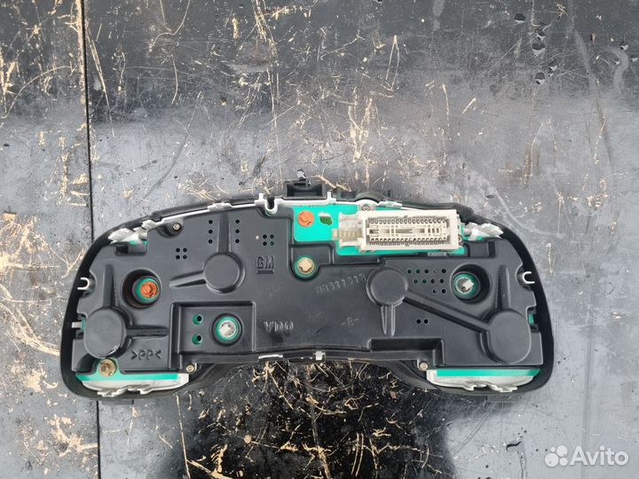 Приборная панель Opel Astra G