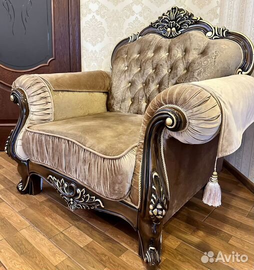 Диван и 2 кресла