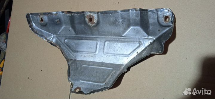 Теплозащита выпускного коллектора Opel Vectra b