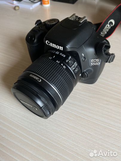 Зеркальный фотоаппарат canon 550d