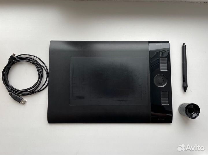 Графический планшет Wacom intuos 4 М