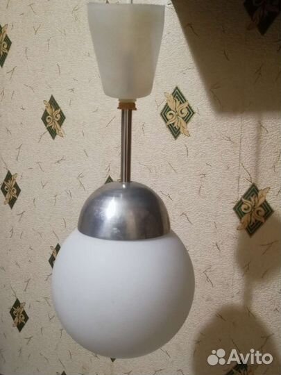 Люстры светильники