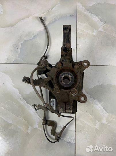 Кулак поворотный передний левый Kia Ceed JD