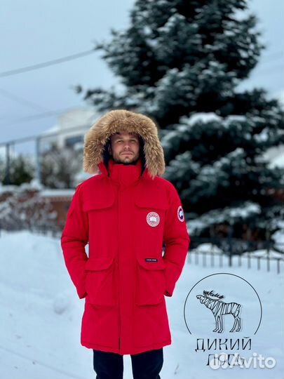 Зимняя курта Canada Goose