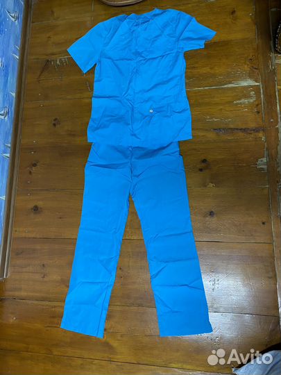 Хирургический костюм женский