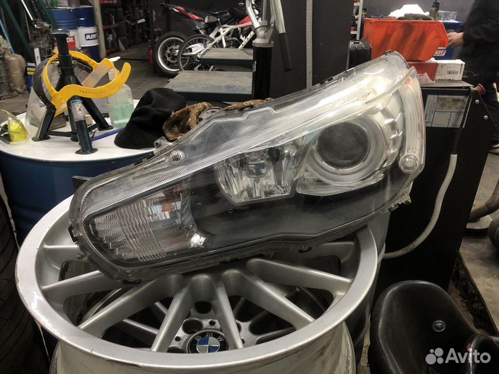 Комплект фар Mitsubishi Lancer evolution X